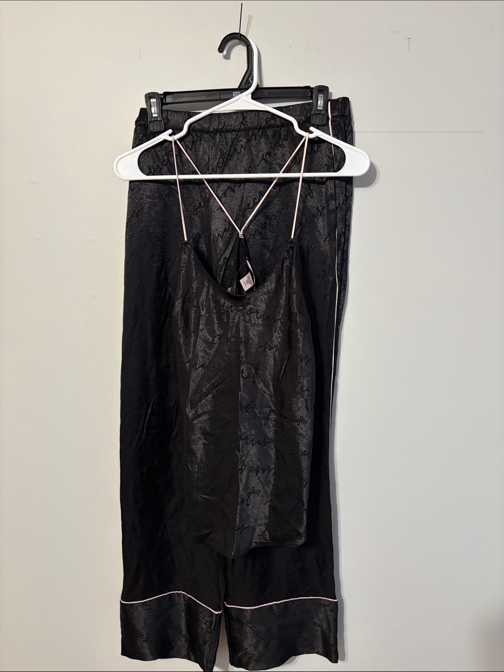 Victoria's Secret Black Satin Camisole & Pants Sleep Set. NWT. Med.